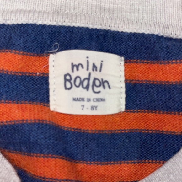 Mini Boden size 7/8 striped sweater needs a little stitch around top of sweater - Picture 3 of 4